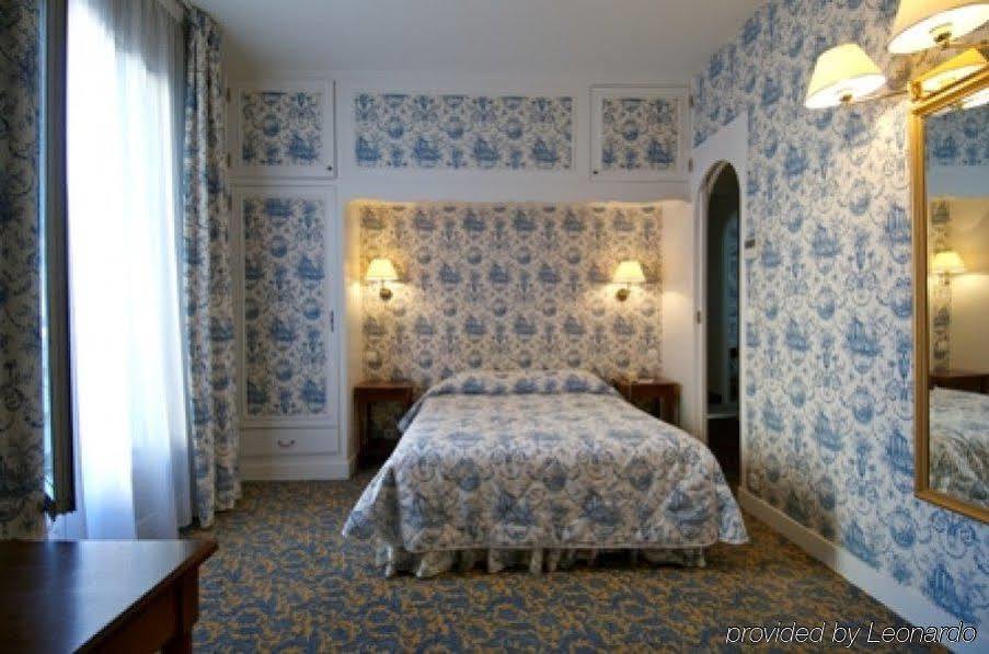 Hotel Courseine Courbevoie Room photo